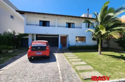 Excelente casa 4 dormitório(s) em cachoeira do bom jesus - florianópolis