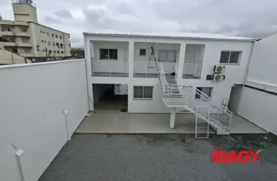Excelente apartamento 1 dormitório(s) em jardim eldorado - palhoça
