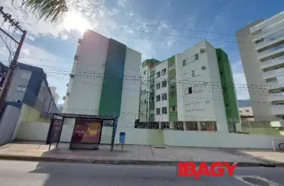 Excelente apartamento 2 dormitório(s) em itacorubi - florianópolis