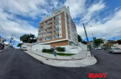 Excelente apartamento 2 dormitório(s) em estreito - florianópolis