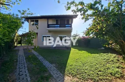 Excelente casa 4 dormitório(s) em rio tavares - florianópolis