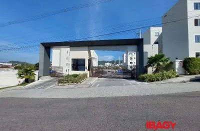 Apartamento com 2 quartos para alugar na Rua Adelino Machado, 329, Bom Viver, Biguaçu