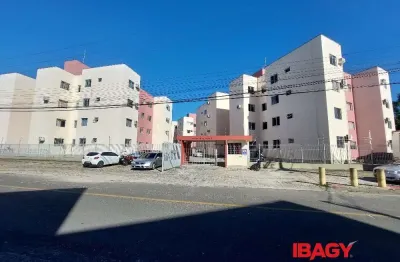 Excelente apartamento 2 dormitório(s) em barreiros - são josé