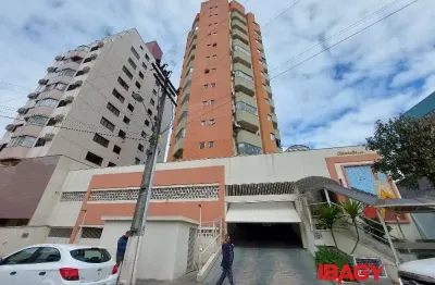 Excelente apartamento 1 dormitório(s) em centro - florianópolis