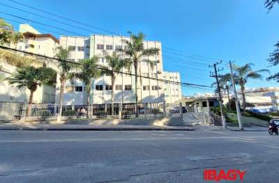 Excelente apartamento 3 dormitório(s) em córrego grande - florianópolis