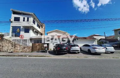 Casa comercial para alugar na Rua 7 de Setembro, 21, Centro, Biguaçu