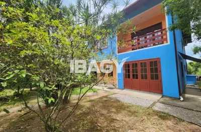 Excelente casa 5 dormitório(s) em campeche - florianópolis