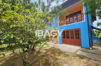 Excelente casa 5 dormitório(s) em campeche - florianópolis