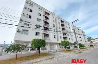 Excelente apartamento 1 dormitório(s) em carvoeira - florianópolis