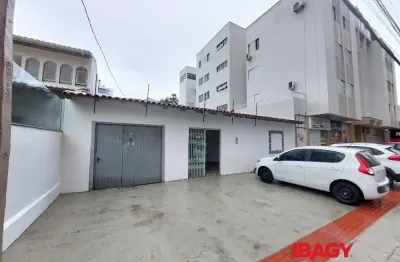 Casa comercial para alugar na Rua Elizeu Di Bernardi, 325, Campinas, São José