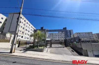 Apartamento com 2 quartos para alugar na Rua Lourival Luiz Gomes, 315, Areias, São José