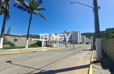 Apartamento com 2 quartos para alugar na Rua Homero de Miranda Gomes, 844, Fundos, Biguaçu