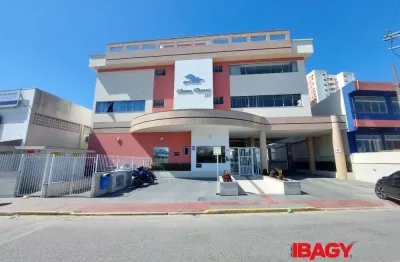 Excelente apartamento 2 dormitório(s) em barreiros - são josé