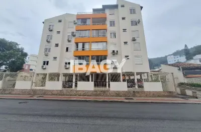 Excelente Apartamento 3 dormitório(s) em Pantanal - Florianópolis