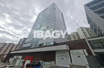 Sala comercial para alugar na Rua Cruz e Souza, 74, Centro, Florianópolis