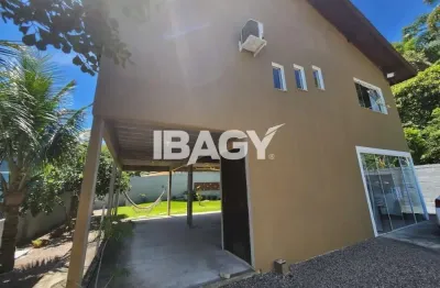 Excelente Casa 2 dormitório(s) em Ribeirão da Ilha - Florianópolis