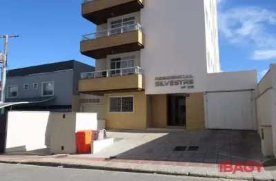 Excelente Apartamento 2 dormitório(s) em Praia Comprida - São José