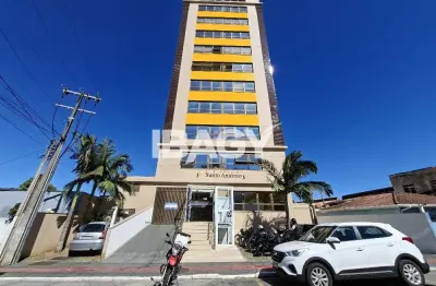 Sala comercial para alugar na Rua Santo Antônio, 1460, Barreiros, São José