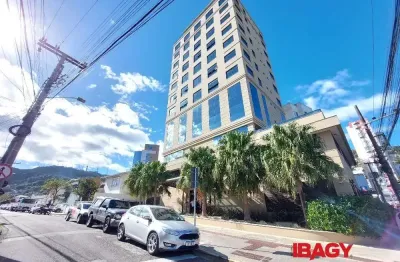 Sala comercial para alugar na Rua Júlio Moura, 30, Centro, Florianópolis