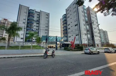 Excelente Apartamento 3 dormitório(s) em Itacorubi - Florianópolis