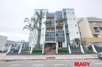Excelente Apartamento 4 dormitório(s) em Balneário - Florianópolis