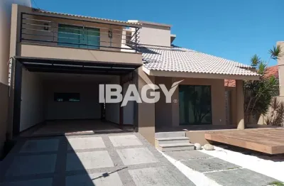 Excelente Casa 3 dormitório(s) em Balneario - Florianópolis