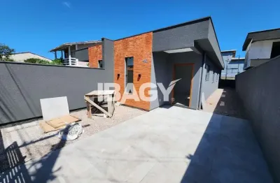 Excelente Casa 3 dormitório(s) em São João do Rio Vermelho - Florianópolis