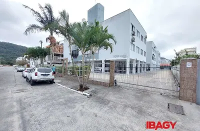 Excelente apartamento 2 dormitório(s) em ingleses do rio vermelho - florianópolis