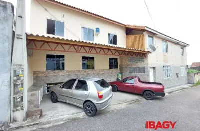 Excelente apartamento 1 dormitório(s) em agronômica - florianópolis