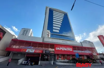 Sala comercial para alugar na Rua General Liberato Bittencourt, 1885, Canto, Florianópolis