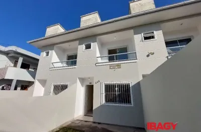 Excelente casa 2 dormitório(s) em ingleses do rio vermelho - florianópolis