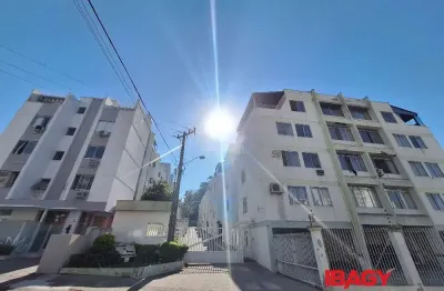 Excelente apartamento 3 dormitório(s) em carvoeira - florianópolis