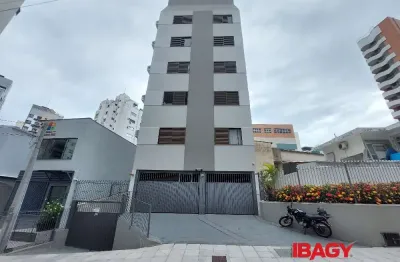 Excelente apartamento 3 dormitório(s) em centro - florianópolis