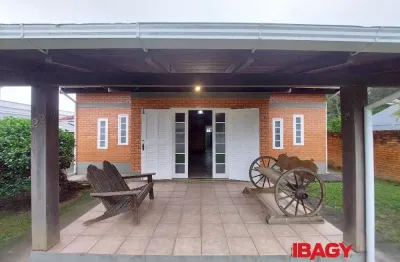 Excelente casa 3 dormitório(s) em vargem grande - florianópolis