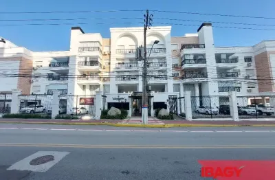 Excelente apartamento 2 dormitório(s) em abraão - florianópolis