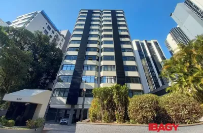 Sala comercial para alugar na Avenida Rio Branco, 404, Centro, Florianópolis