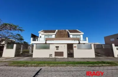 Excelente casa 4 dormitório(s) em campeche - florianópolis