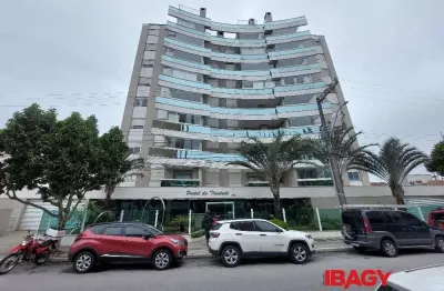 Excelente apartamento 2 dormitório(s) em trindade - florianópolis
