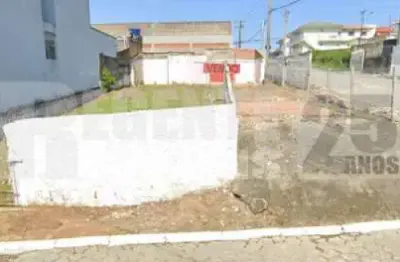 Terreno à venda na Rua Santa Terezinha, 1399, Areias, São José