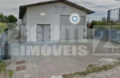 Galpão à venda no bairro carianos em florianópolis.
