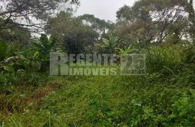 Terreno à venda no bairro pantanal em florianópolis, ótima localização