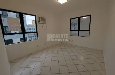 Sala comercial à venda na Rua Lauro Linhares, 2123, Trindade, Florianópolis