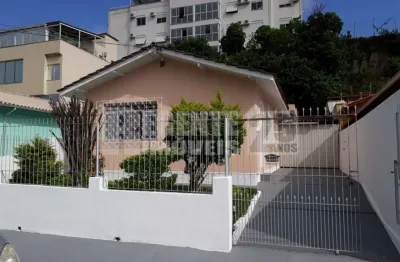 Casa à venda com 3 quartos no bairro barreiros em são josé
