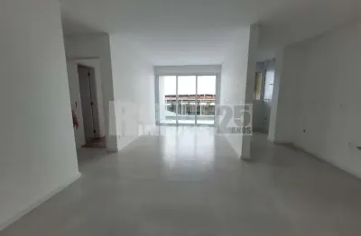 Apartamento com 2 suítes à  venda no bairro joão paulo em florianópolis
