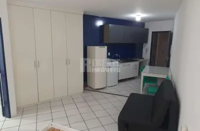 Kitnet mobiliada para alugar no bairro trindade, ao lado da ufsc!