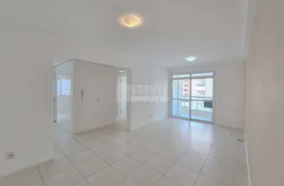 Apartamento com 2 quartos sendo 1 suíte no itacorubi em florianópolis