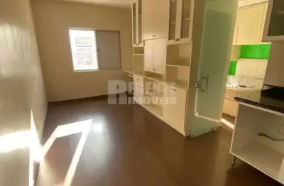 Ótimo apartamento de 1 dormitório no bairro carvoeira, perto da ufsc!