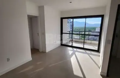 Excelente apartamento de 2 dormitórios no bairro trindade!