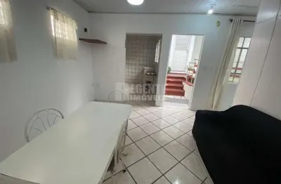 Ótimo apartamento de 3 dormitórios no bairro trindade!