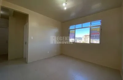 Excelente apartamento de 3 dormitórios no bairro trindade, perto da ufsc!